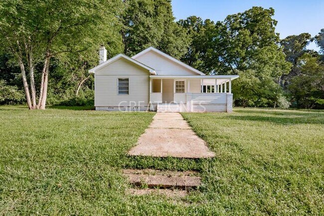Primary Photo - Charming 2 Bedroom in LaGrange!