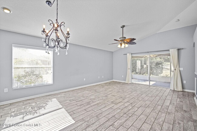 Building Photo - 3625 Fodder Dr