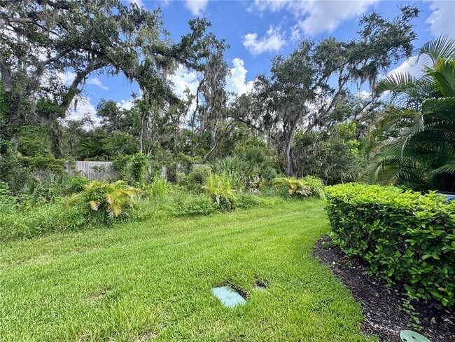 Building Photo - 6464 Boxgrove Dr