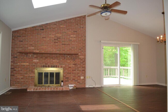 Building Photo - 9614 Shannon Ln
