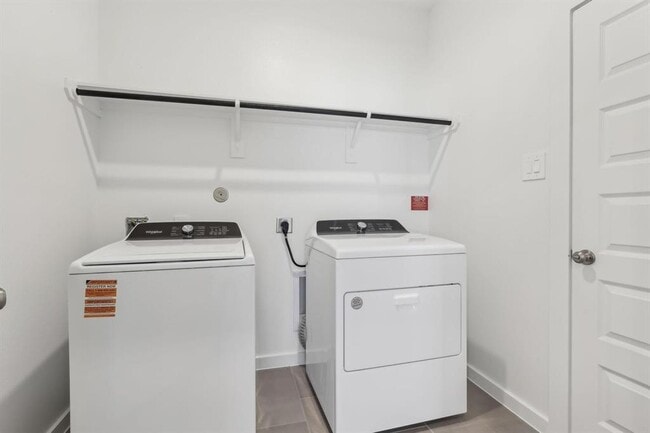 Building Photo - 340 Willow Sage Ct
