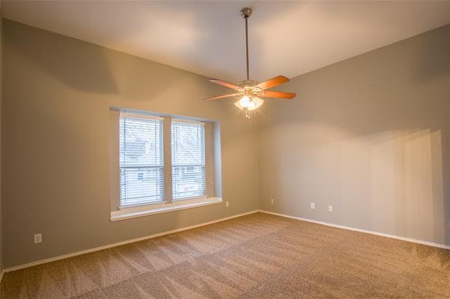 Building Photo - 2021 Bridgeport Dr
