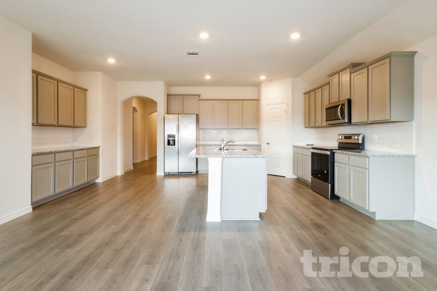 Building Photo - 431 Rivendale Way