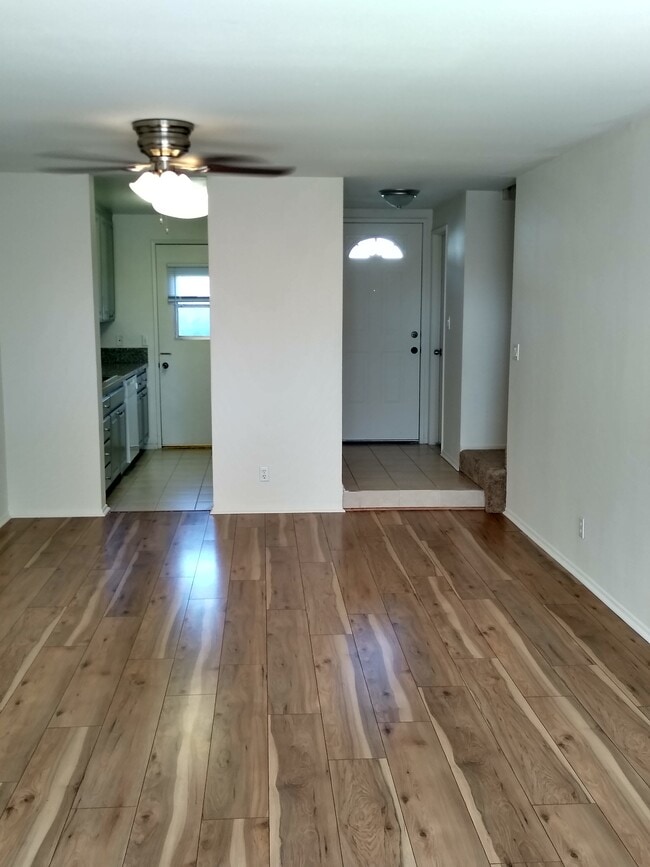 Building Photo - 11311 Tampa Ave