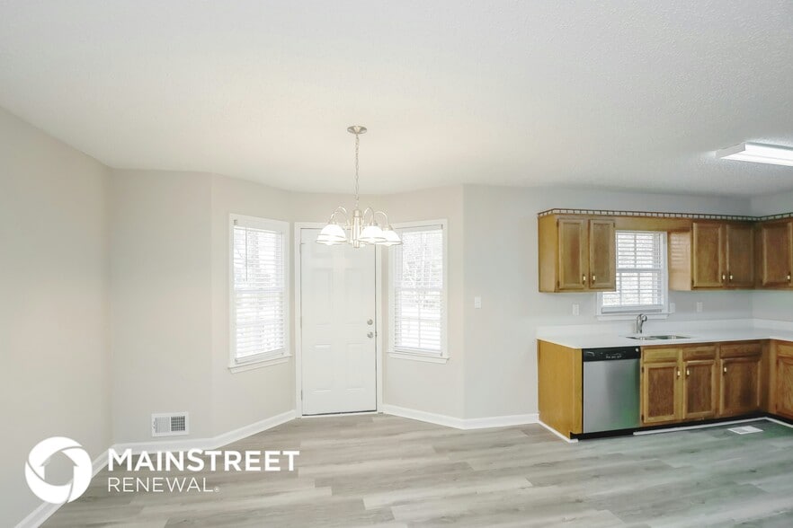 Building Photo - 258 Jamie Dr