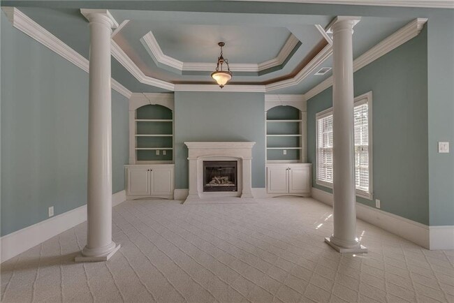 Building Photo - 3924 Sweat Creek Run NE