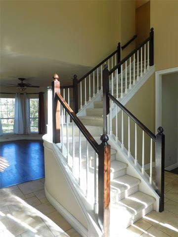 Building Photo - 2765 Fernwood Dr