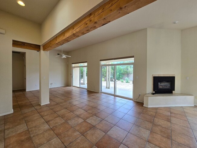 Building Photo - 4167 Big Sky Rd