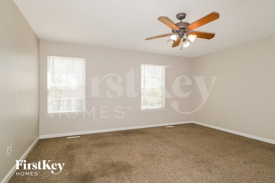 Building Photo - 259 Hickory Wood Dr