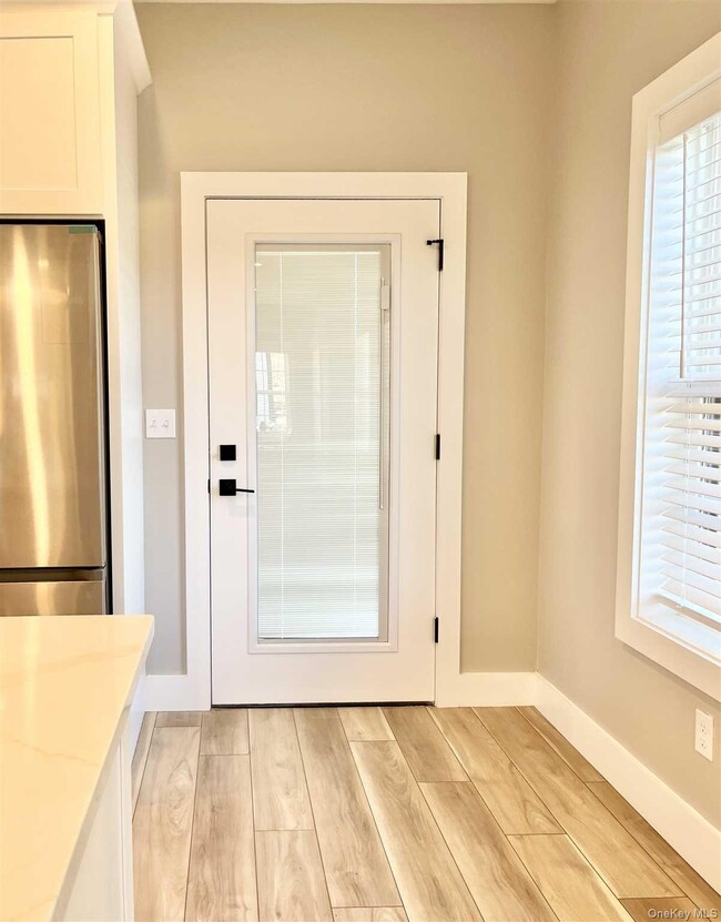 Building Photo - 1400 Noxon Rd