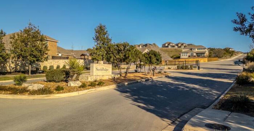 Building Photo - 15002 Costa Leon