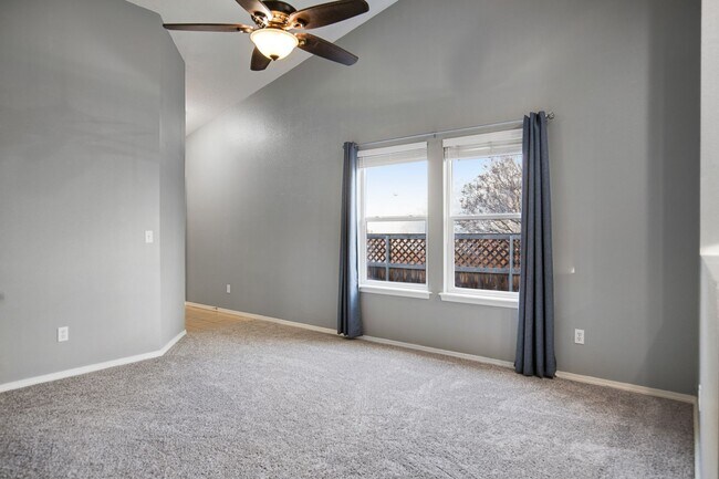 Building Photo - Freshly Updated 3-Bedroom Home for Rent in South Boise