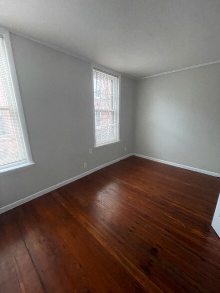 Building Photo - 1736 Rodman St