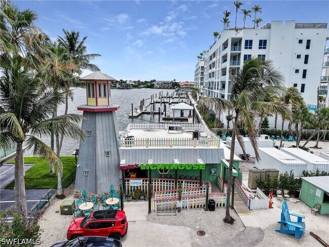 Building Photo - 260 Southbay Dr