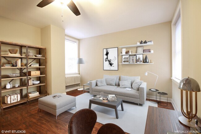Building Photo - 432 W Belmont Ave