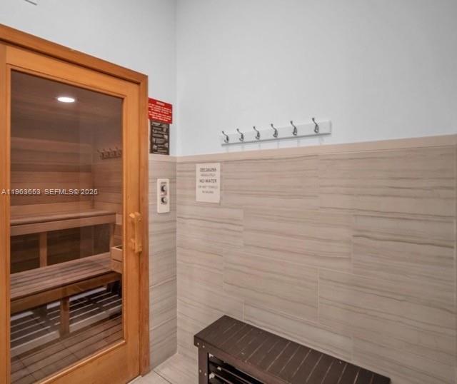 Building Photo - 2080 S Ocean Dr