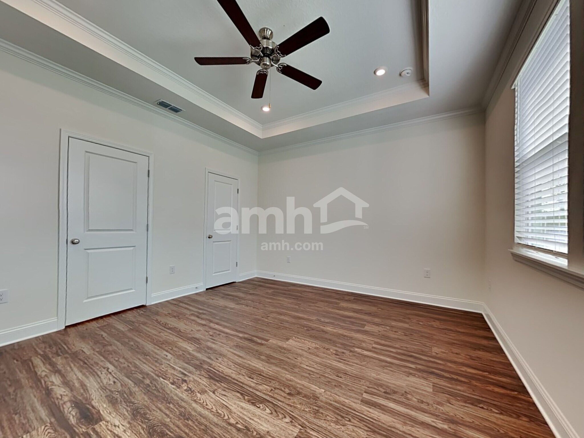 Building Photo - 359 Onate Cir