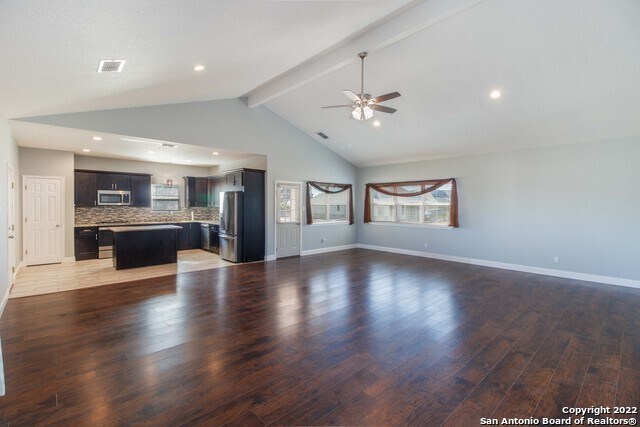 Building Photo - 118 Edgewood Cir
