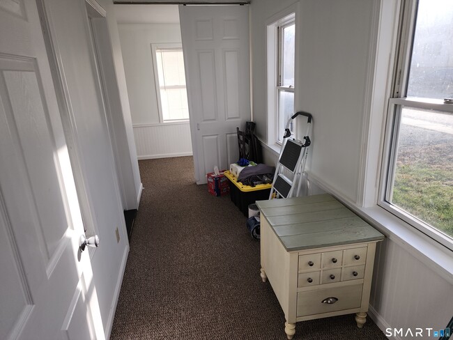 Building Photo - 16 Dean St