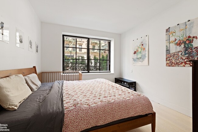 Building Photo - 310 W 113th St