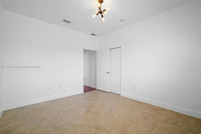 Building Photo - 2894 SW 144th Ct