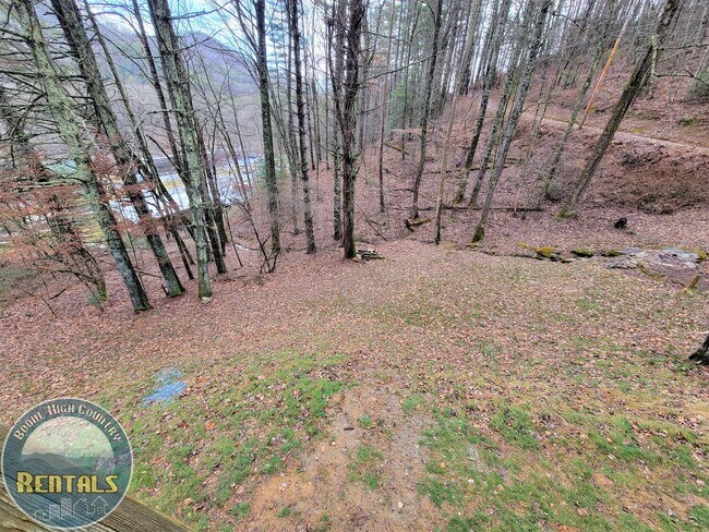 Building Photo - 316 Carl Giles Rd