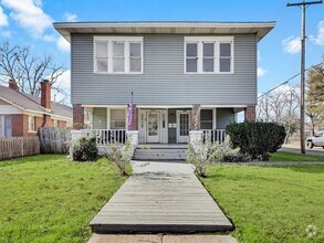 Building Photo - 3000 S Jennings Ave