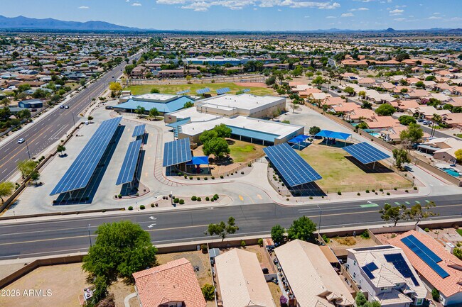 Building Photo - 9941 W Tonopah Dr