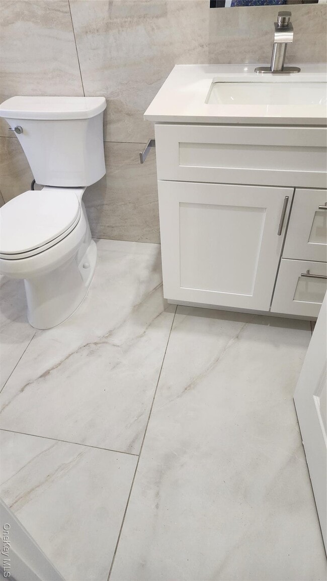 Building Photo - 38 Moulton Ave