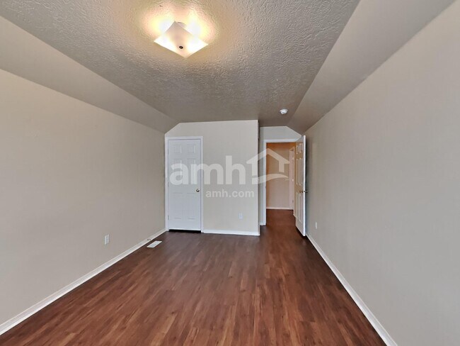 Building Photo - 19817 Alleghenny Way