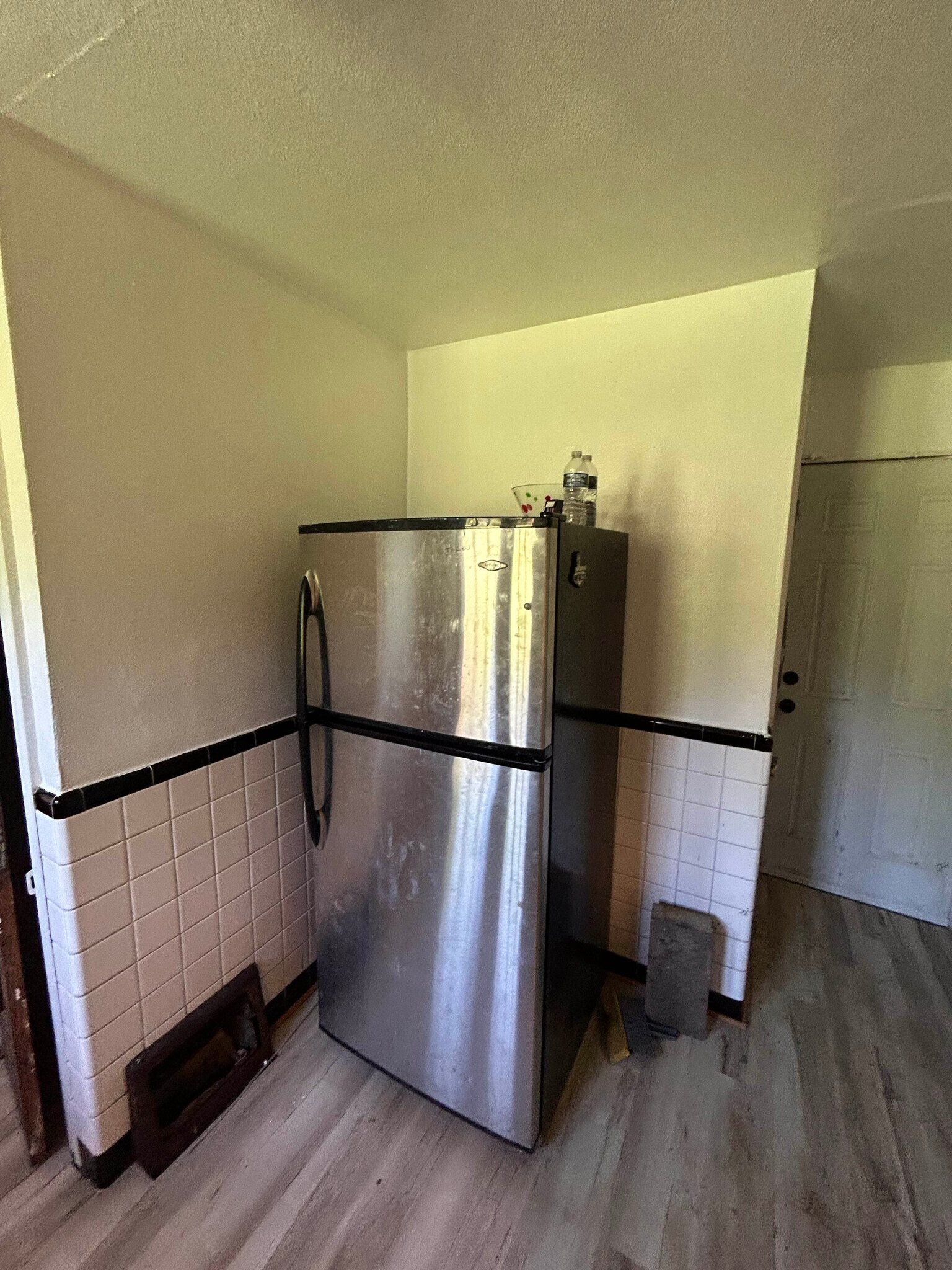 Building Photo - 2525 Tyrell Dr