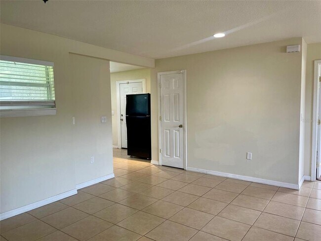 Building Photo - 2170 W Airport Blvd