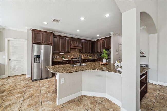 Building Photo - 15718 Starcreek Ln