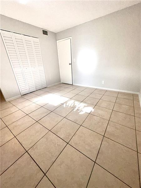 Building Photo - 5708 Blueberry Ct