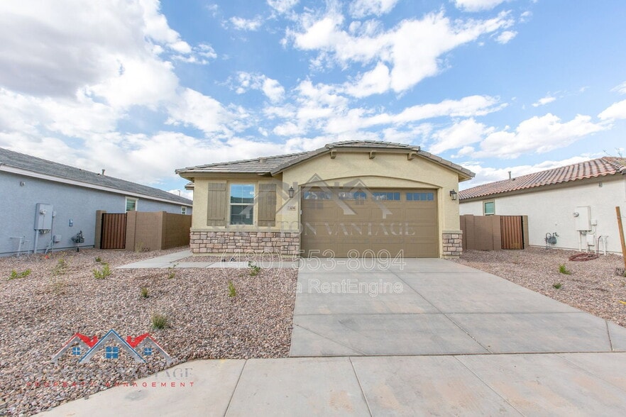 Building Photo - 2304 E Kelly Dr