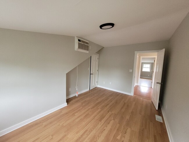 Building Photo - 27-29 Highland Ave
