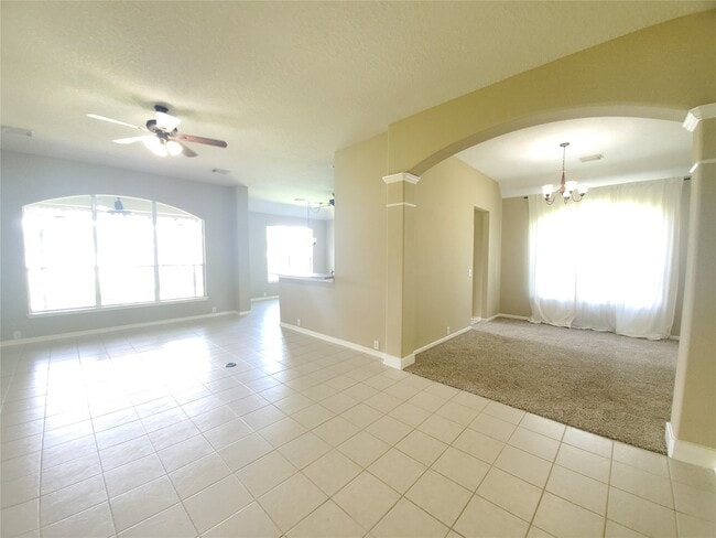 Building Photo - 7610 Broken Oak Ln