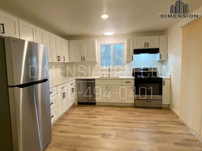 Building Photo - 1274 Sherman Ave