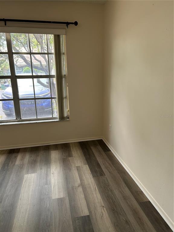 Building Photo - 1138 Dover Ct