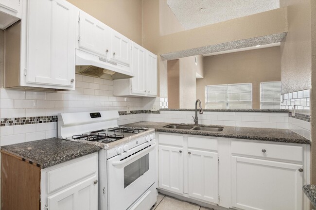 Building Photo - 4403 Conward Dr