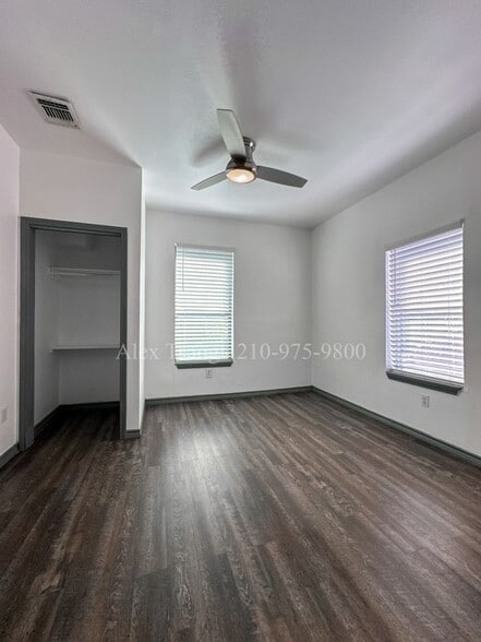 Building Photo - 802 Montana St