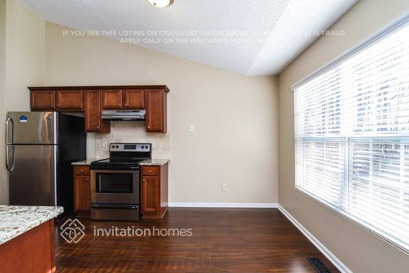 Building Photo - 2685 Fort Daniels Dr NE