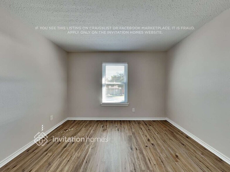 Building Photo - 311 Woodard St