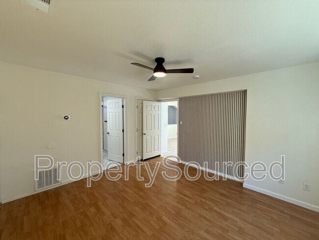 Building Photo - 1520 Andrew St