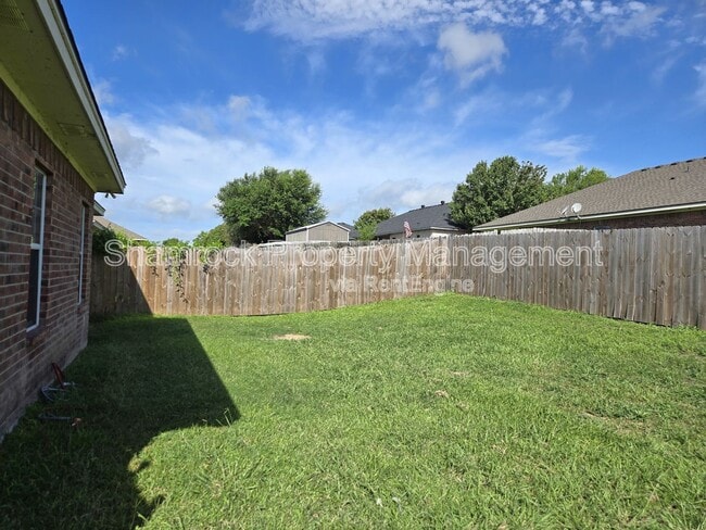 Building Photo - 3009 Palomino Trail