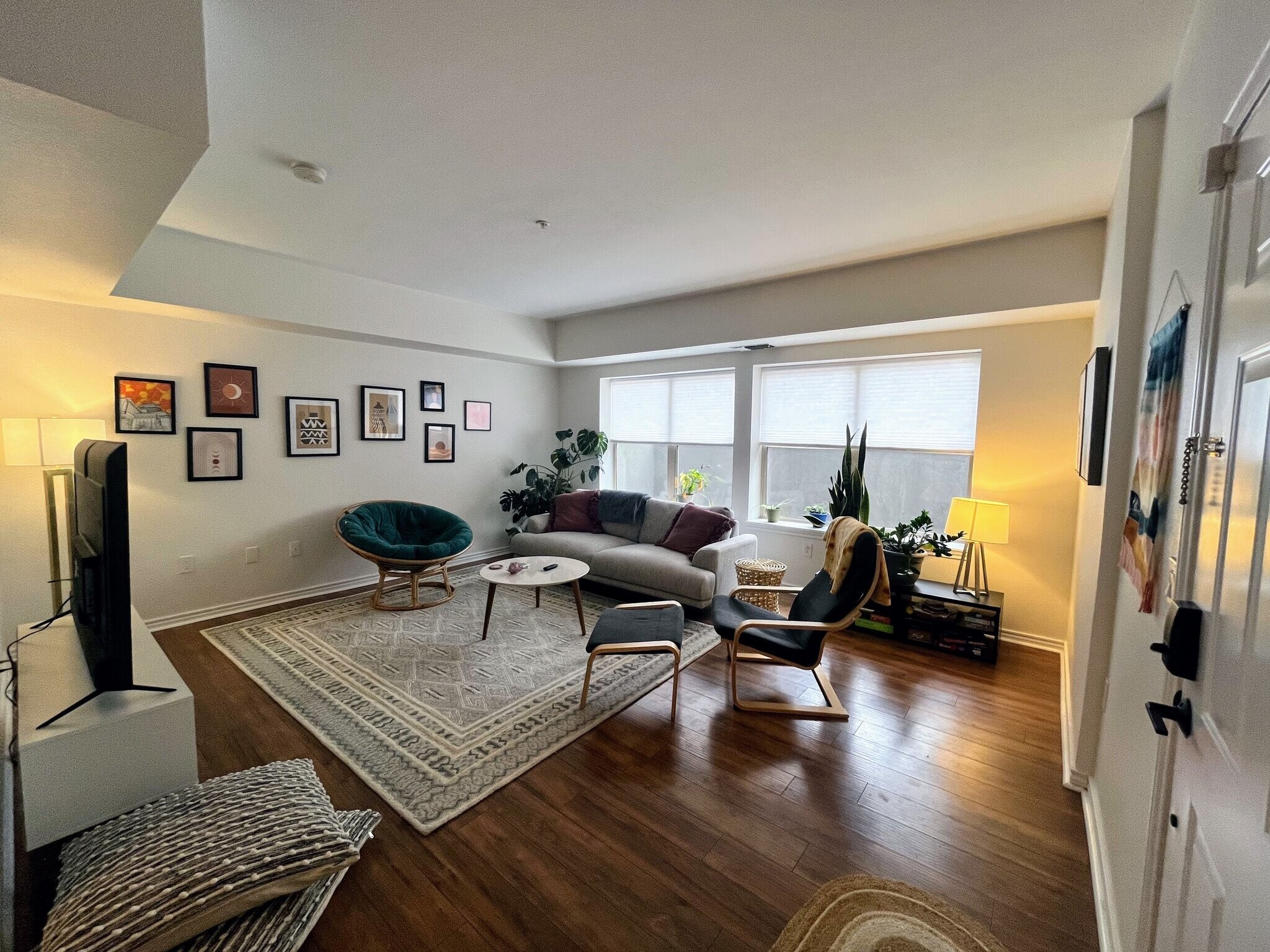 Building Photo - 2910 Wyandot St