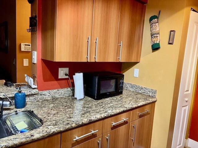 Building Photo - 5880 W Sample Rd