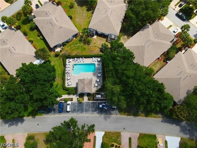 Building Photo - 20611 Country Creek Dr