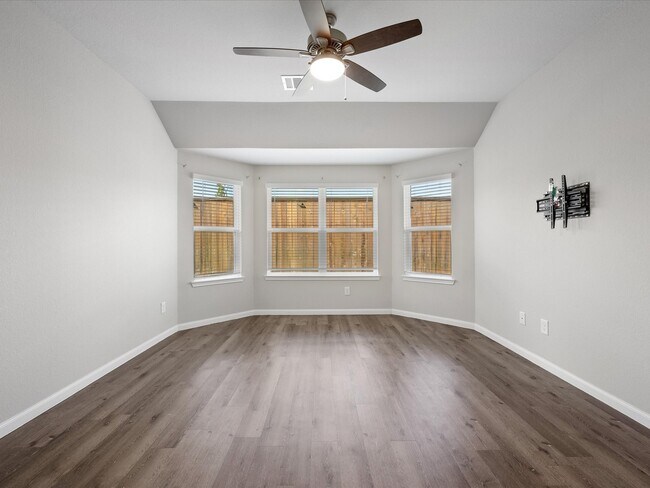 Building Photo - 2546 Steelhead Dr