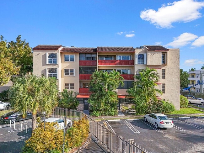 Building Photo - 10641 SW 108th Ave